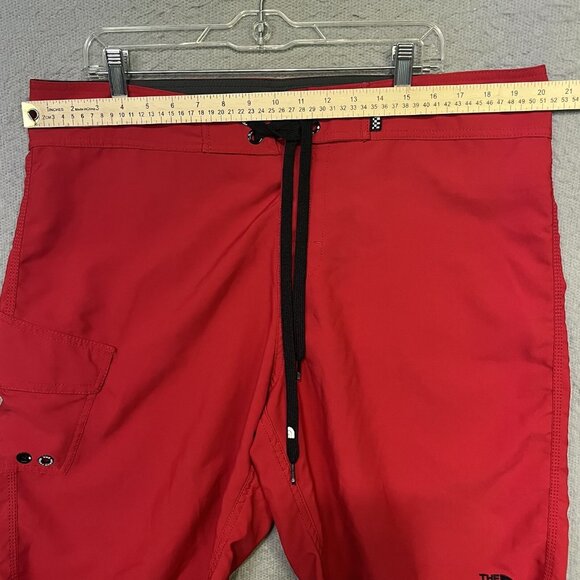The North Face Board Shorts Swim Trunks Side Pocket Red and Black Men 38 - Picture 4 of 16